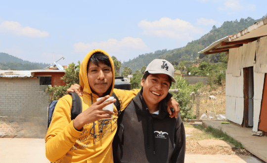 Más allá del aula: cómo la educación popular fortalece los derechos de niñas, niños y jóvenes en la Sierra Sur
